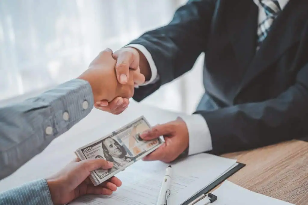 How Do Bail Bondsmen Make Money?